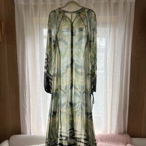 H&M | Printed Maxi Dress